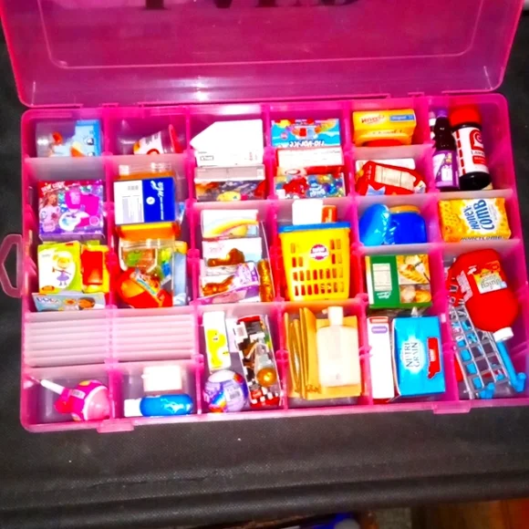 Mini brands - Picture 1 of 8